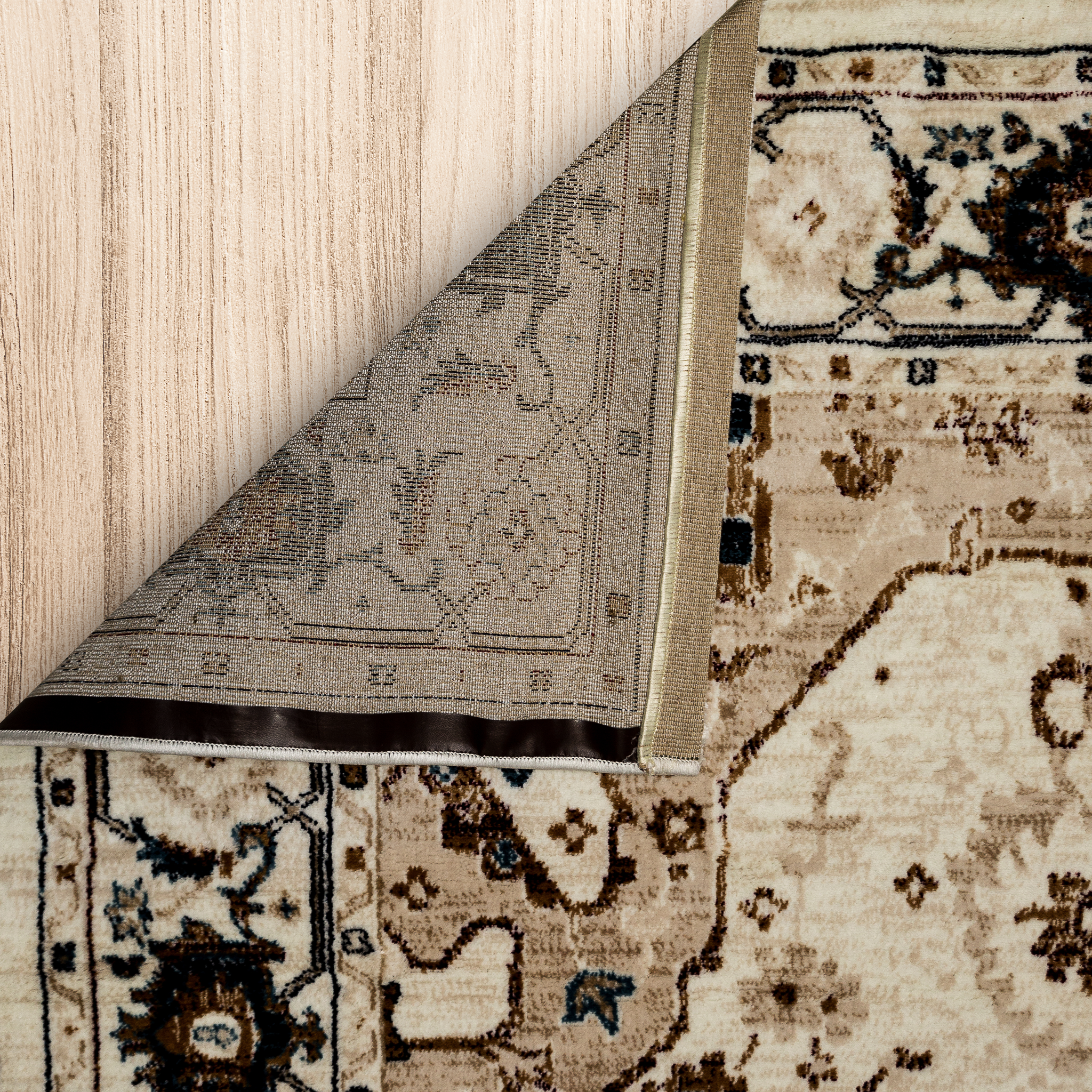 Majestic Medley: Luxurious Persian-Inspired Rug